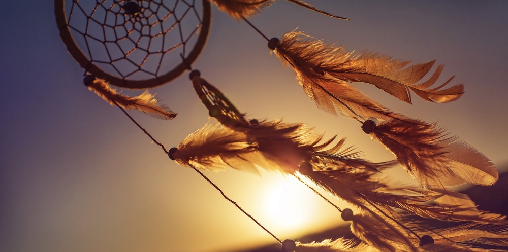 Read more about the article Dreaming of a Dead Relative: What It Means and Why It May Be More Than Just a Dream